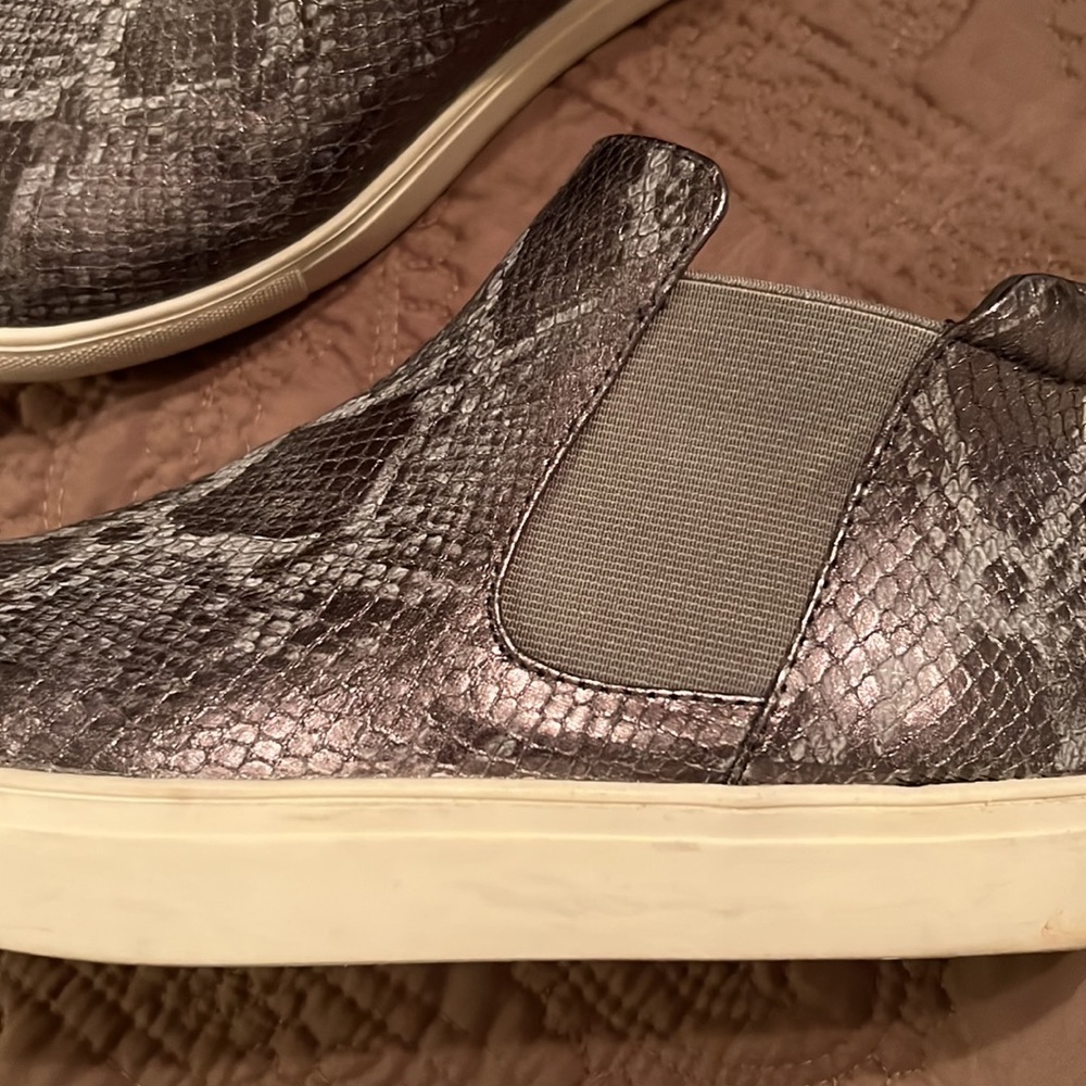 33. Coconuts By Matisse Booties In Silver Snake P… - image 4